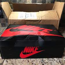 Accents accent pillows baskets & bins candles & holders coffee table books curtains & drapes decor door mats faux florals. Sjecanje Svjetska Guinnessova Knjiga Mrkva Nike Shoe Box Coffee Table Friendsofhiggsbeach Com