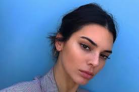 Topics news kendall jenner acne dermatology sign up for our self daily wellness newsletter all the best health and wellness advice, tips, tricks, and intel, delivered to your inbox every day. Kendall Jenner Is Harshly Criticized For Having Made An Acne Problem A Drama