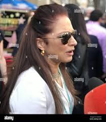 W wallace hi-res stock photography and images