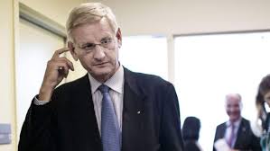 Bildt was born on july 15, 1949 in halmstad, hallands län, sweden as nils daniel carl bildt. Carl Bildt Raddade Livet Pa Dodsdomd Student Nyheter Expressen