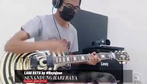 1 maafkan daku kerana tak dapat bersama mu sayang di hari raya hari yang bahagia kerana tugas pada negara dan semoga kekal sejahtera. Lagu Raya Senandung Hari Raya By Merpati Putih