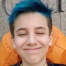 I try to stream as much and as often as i can and love interacting with you guys. Sceptic Bio Family Trivia Famous Birthdays