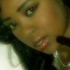 Stream LainiLane music