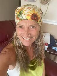 Yesterday Michelle celebrated 10 years free from heroin 🩷 let's show her  some love