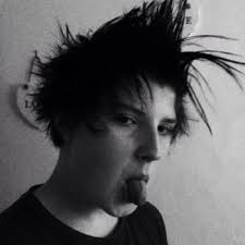 Ryan Bowler (@zarazombi012)