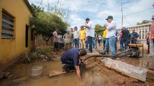 Marabino solidario: Piden donativos para afectados por las lluvias en el  barrio Los Pescadores