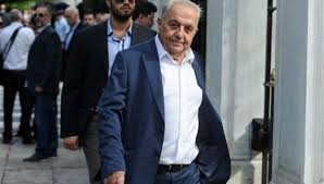 Ο αλέξανδρος (αλέκος) φλαμπουράρης είναι πολιτικός μηχανικός και πολιτικός. Alekos Flampoyrarhs Mononews