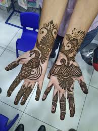 Full hand mehndi(henna) designs, legs designs, bridal designs, indian designs and all hands mehndi designs is very important, in these mehndi designs red colour is one kind of beautiful attraction. Top Khafif Mehndi Designs Simple Khafif Mehendi Designs