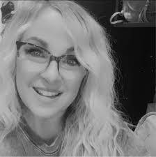 Kayla Hutcheson's Instagram, Twitter & Facebook