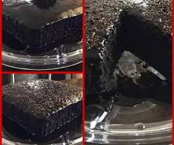 Kek coklat moist salah satu dessert yang sangat digemari ramai. Resipi Kek Coklat Moist Versi Bakar Asap Dapur