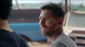 Бутсы криштиану роналду под музыку каста песня про криштиано роналдо picrolla. Messi I Salah V Reklame Pepsi Youtube