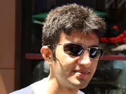 Collaboration Knowledge Base