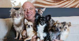 Aug 20, 2020 · peter gillis is tevens een echte familieman en zijn vriendin nicol, twee zonen ruud en mark en dochter inge werken allemaal mee in het familiebedrijf. Multimiljonair Peter Gillis Uit Asten Niet Rijk Genoeg Voor Quote 500 Brabant Bd Nl