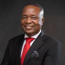 Enlightening discussion with the World Bank's Vice President Manuela Ferro  in which we evaluated global and regional economic trends. We look forward  to hosting her in Dili. World Bank Let's celebrate more