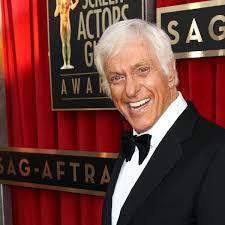 At 95, the mary poppins star and hollywood legend continues to take on new roles, credited with voiceover work on 2020's. Hollywoodstar Dick Van Dyke Aus Brennendem Auto Gerettet Der Spiegel