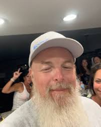 The @officialtrucksgonewild Dysfunctional Family cruise did me “Dirty” 😂