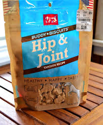 This is a nutritious recipe for homemade dog food. Three Cheers For The Many Usa Made Dog Treats At Tuesday Morning Like These Cloudstar Buddy Biscuits Compare At 5 95 Tue Buddy Biscuits Healthy Happy Treats