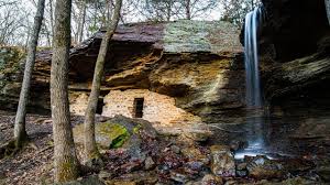 Each of the park's 17 rental cabins is an individual design. Devils Den State Park Arkansas Hike Youtube