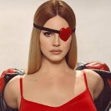 Lana Dye's Instagram, Twitter & Facebook