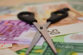 În 27 iunie, premierul dacian cioloş a anunţat că executivul a contestat din nou la ccr legea privind pensiile speciale. Pensiile Speciale Pentru Primari Èi AlÈi AleÈi Locali Amanate Profit Ro