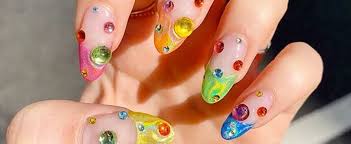 Carnaval: 5 tend&ecirc;ncias de nail art para ferver na folia - Revista Marie  Claire | Beauty Tudo