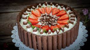 Schokoriegel kuchen kuchen und torten rezepte kuchen ideen dessert ideen yogurette torte mit nussboden fruchtige torten nachspeisen mehlspeisen schlagsahne. Erdbeer Yogurette Torte Mega Lecker Youtube
