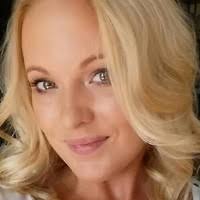 100+ perfiles de «Haley Peterson»