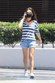 Her breast size is 32 inches or 81.2 cm, and her bra size is 32b with a cup size b. Mila Kunis Rocks Daisy Dukes To Run Errands See Photos Hollywood Life