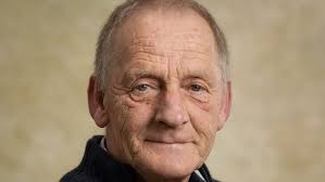 Emma-Lynn Bos wint voorleeswedstrijd in Warffum