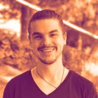 Colleen Rollins's Instagram, Twitter & Facebook