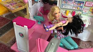 barbie ambulans la evcilik oynadik anne kiz oyunlari eglenceli cocuk barbie kizlar cocuk