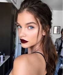 Toutes les couleurs leur vont ! Maquillage 20 Idees Pour Les Brunes