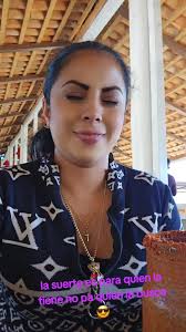 Vídeos de SANDRA TOTIS (@sandratotis) con «sonido original