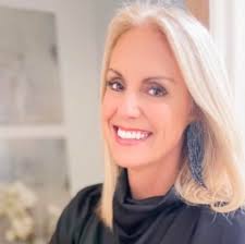 Could not be more excited for my sweet friend and her winery which debuted  today @southerngrovevineyard in @fairhope.alabama Support Small  Business…Shop AND Drink LOCAL💗