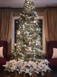 White christmas ornaments are especially no tree? Classic And Elegant White Gold And Silver Christmas Trees