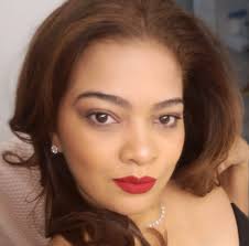 Divas To Divas Dominican Hair Salon