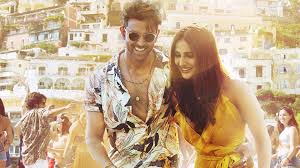 Последние твиты от hrithik roshan (@ihrithik). Hrithik Roshan S Floral Shirt In War On Amazon Prime Video Is Perfect For Date Night