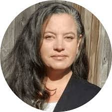 Nicole Garro's Instagram, Twitter & Facebook