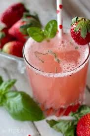 Y como siempre en sd, nunca sube imagenes de dudoso buen gusto. Strawberry Basil Spritzer Eat Picks
