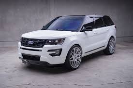 Black and white is an american slang term for a police car that is painted in large panels of black and white, or generally any marked police car. The New 2018 Ford Explorer Model Has Already Been Set For Release In The Near Future The Ford Has Already Launc 2020 Ford Explorer 2019 Ford Explorer Ford Suv