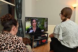 Mum meghan told itv's tom bradby the year since marrying prince harry had been hard, but said she's tried to adopt this meghan told bradby that as an american she very naively didn't know about tabloids and didn't get it. Pcitzfnp3e60cm