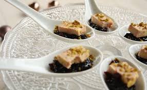 Cuilleres De Foie Gras Au Chutney De Cerises Foie Gras Chutney Alimentation