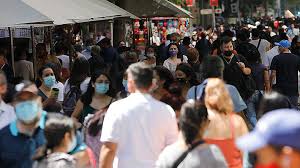 Desde este viernes a las 22:00 horas, las 32 comunas de la provincia de santiago, más seis cercanas, entrarán en régimen de cuarentena total, por lo que las personas que necesiten salir de sus casas. Jq2qgkoba5luhm