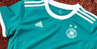 Achat maillot om au meilleur prix. Sortie Des Maillots De L Allemagne Domicile Et Exterieur Pour L Euro Feminin 2017 Footy Headlines Fr