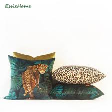 In una casa davvero glamour non possono assolutamente mancare i cuscini in velluto.classici, eleganti, raffinati: Essie Home Official Store Amazing Prodcuts With Exclusive Discounts On Aliexpress