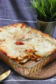 Gemuse Lasagne Alla Tschaakii Vegan Tschaakii S Veggie Blog Vegan Vegetarisch Veggie Linsen Zucchini Karotten Bech Rezepte Lasagne Reisfleisch Rezept