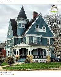A Beautiful Victorian Home Victorian House Colors Victorian Homes Old Victorian Homes