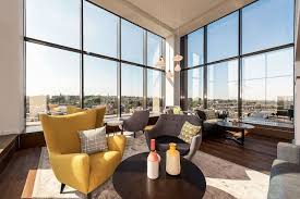 Theis is just the best place to stay in london has happy hour 3 nights with food. Pet Friendly Apartments In London Foxtons Blog News