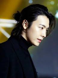He looks so cute right? Hansul Shkelly On Twitter Donghae861015 Happy Birthday To My First Ever Suju Bias The Cutest Handsome Lee Donghae Happydonghaeday Happybirthdayleedonghae Donghae Leedonghae Superjuniorleedonghae Dne Superjunior Https T Co Vkjhjk09q2