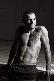 She was previously married to mickey rooney and lynn a. Wayne Rooney On Twitter D Gibson4 Modelling For 12shadesofblue Never Thought I Would See The Day Looking Well U Rat Http T Co Zrpay5dp